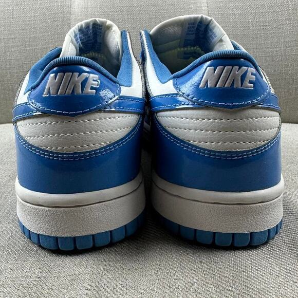 2001 Nike Dunk Low Patent Leather UNC main image 2